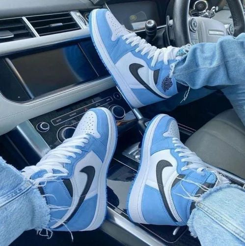 Nike Air Jordan retro 1 University blue 07