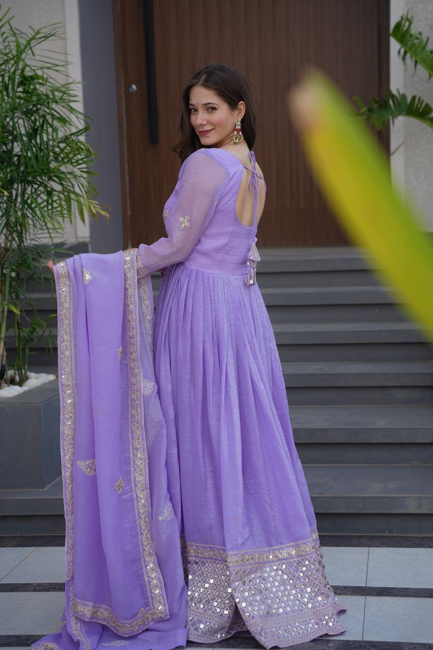 Luxuryemporium | SUTLEJ| HEAVY CRUNCH CRUSH SILK | embroidery | partywear classy suit