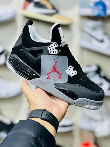 Nike air Jordan Retro 4