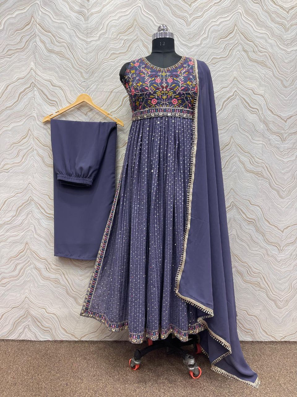 3 PIECE SUIT HIT DESIGNE COLLECTION BEAUTIFUL NAIRA CUT LONG KURTI - PLAZZO WITH DUPATTA| Luxury Emporium