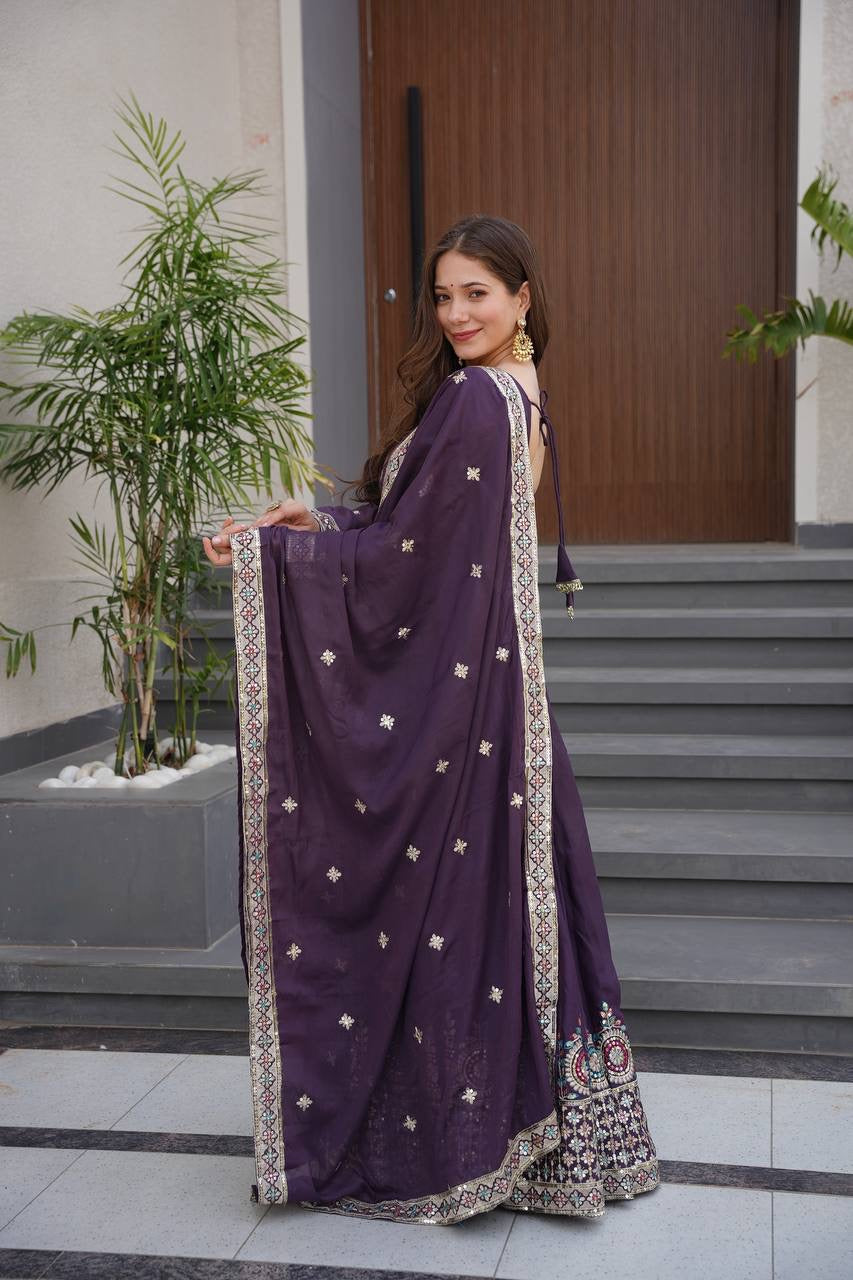 Heavy Diamond Silk work | Luxuryemporium |: Embroidery Threads & Sequins Work| ANARKALI