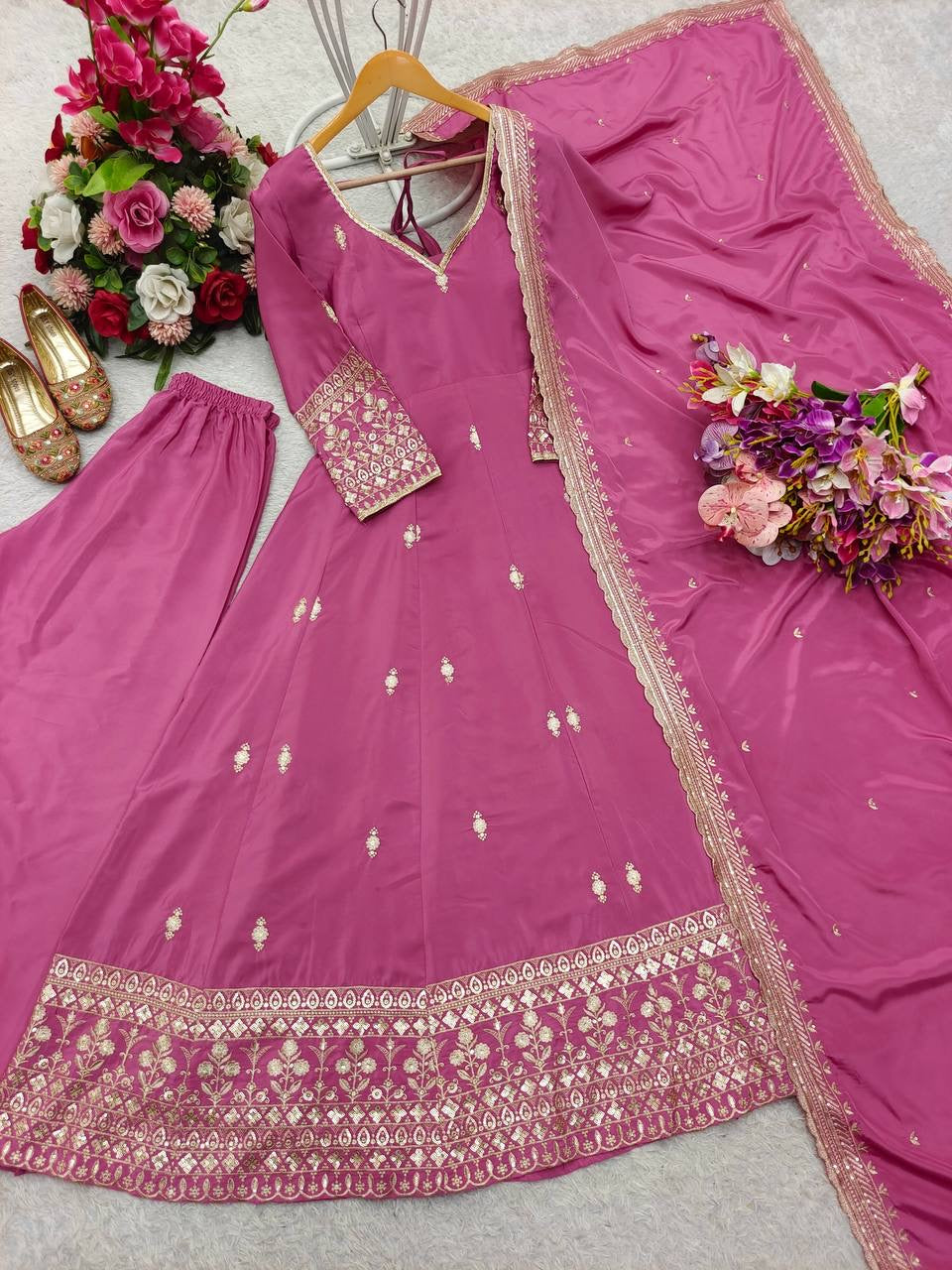 Heavy embroidery Crepe Suit set | LUXURYEMPORIUM | RaniColor