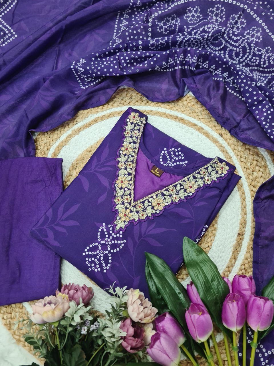 LUXURY EMPORIUM | PURE FRENCH CRAPE WITH SEQUENCE CODING EMBROIDERY WORK
|KURTA SET WOMEN