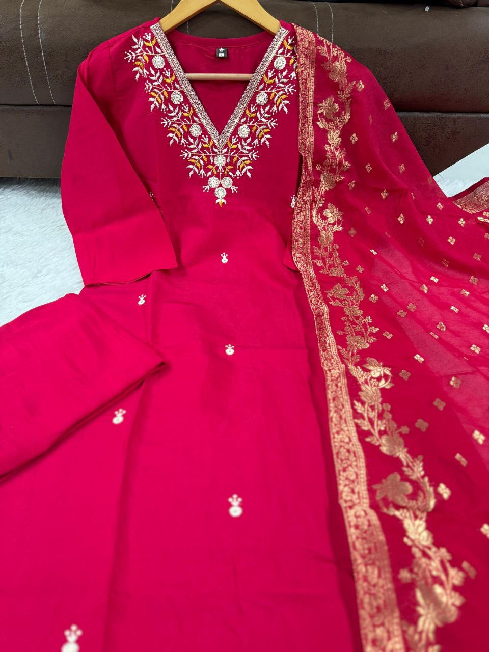 Luxury Empo Beauty Red suit