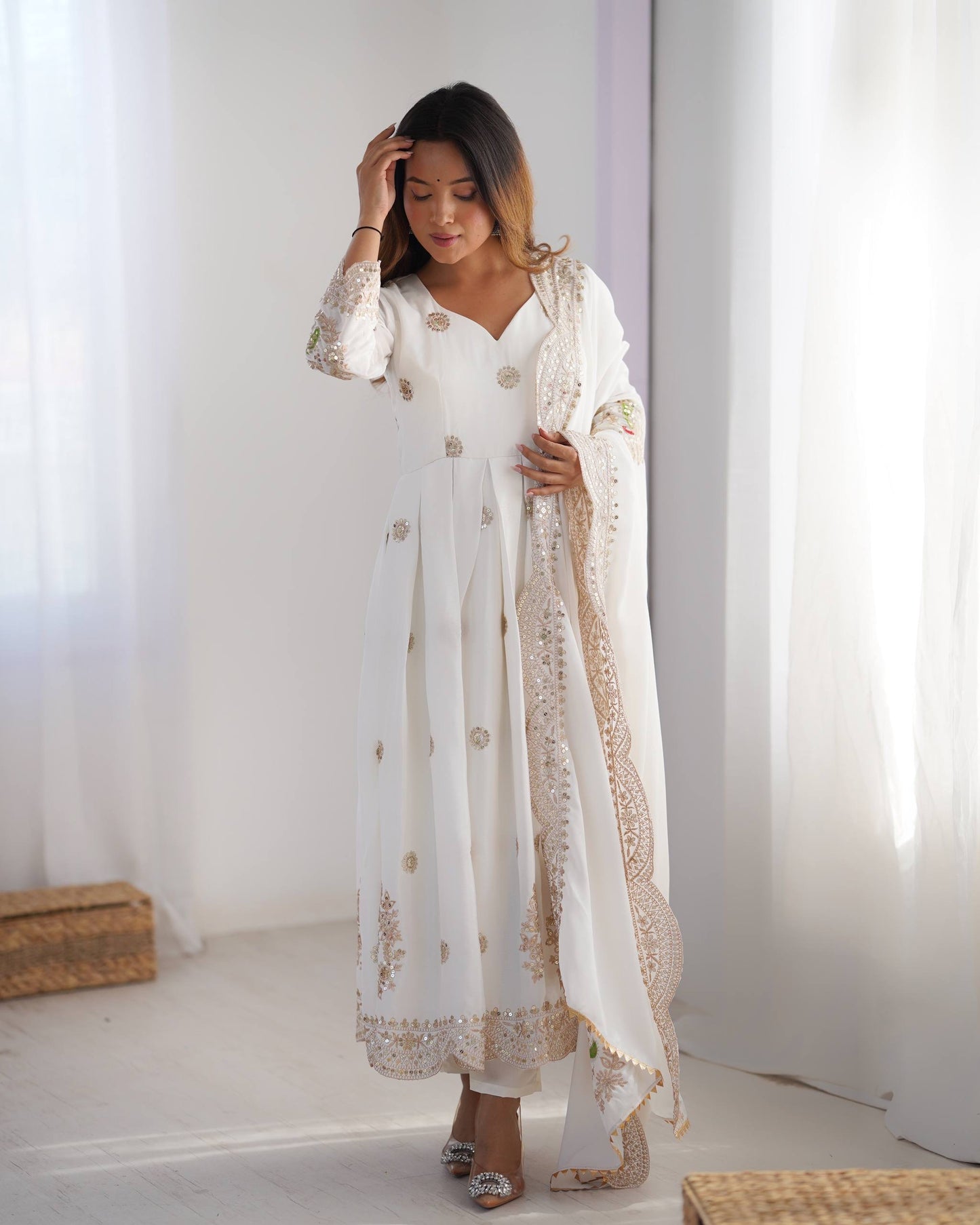 MASAKALI | LUXURYEMPORIUM |CHINON WITH EMBROIDERY SEQUENCE DESIGN WORK