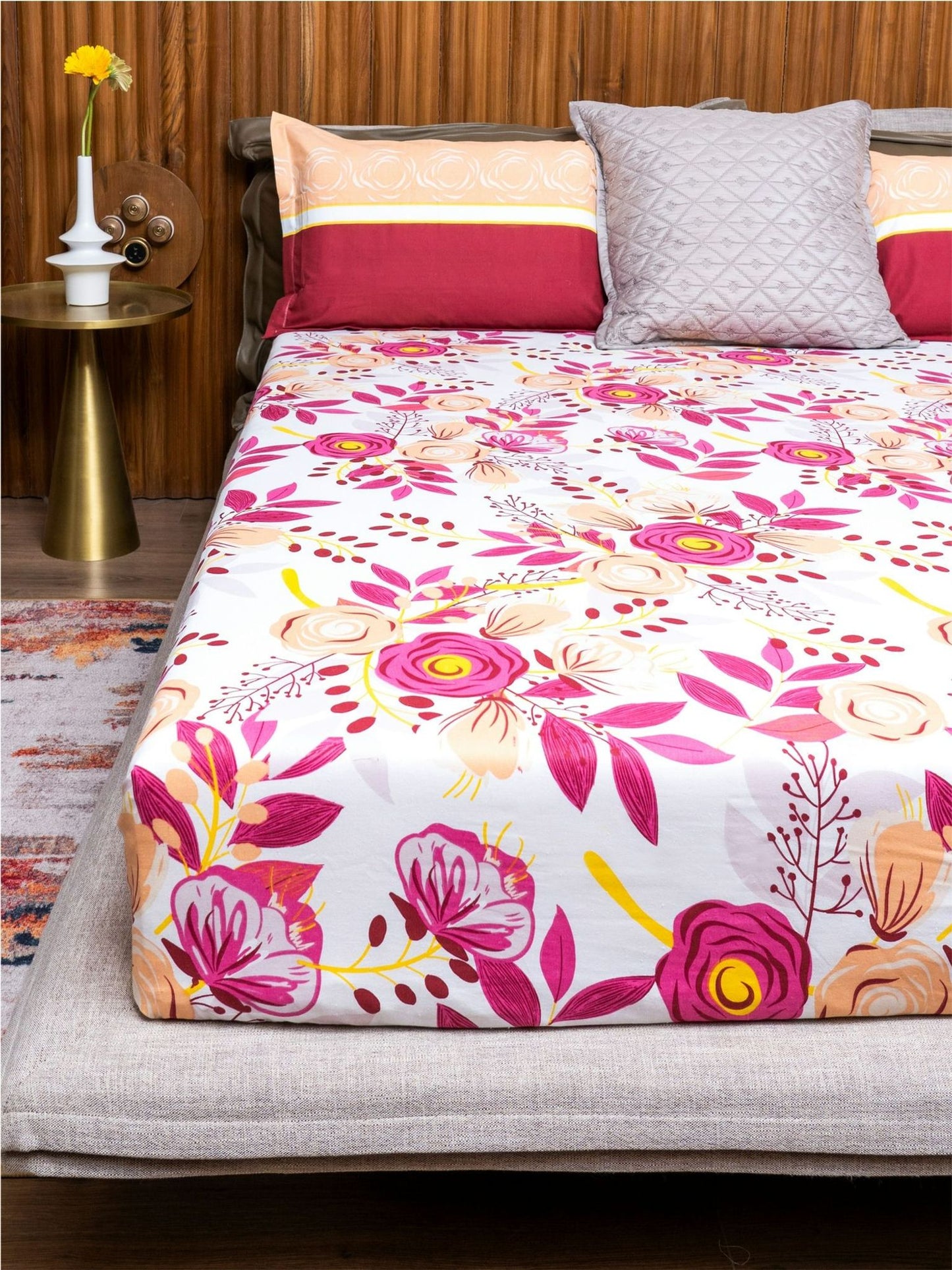 Urban Space
Cotton Bedsheet Double Bed with 2 Pillow Covers - Earth Pink