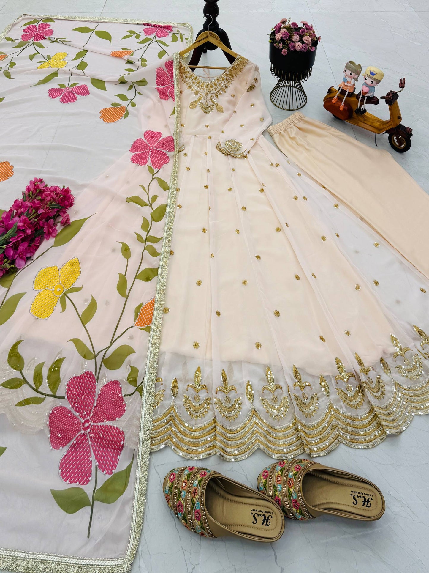 Luxury Emporium | Blush Bloom Anarkali ✨