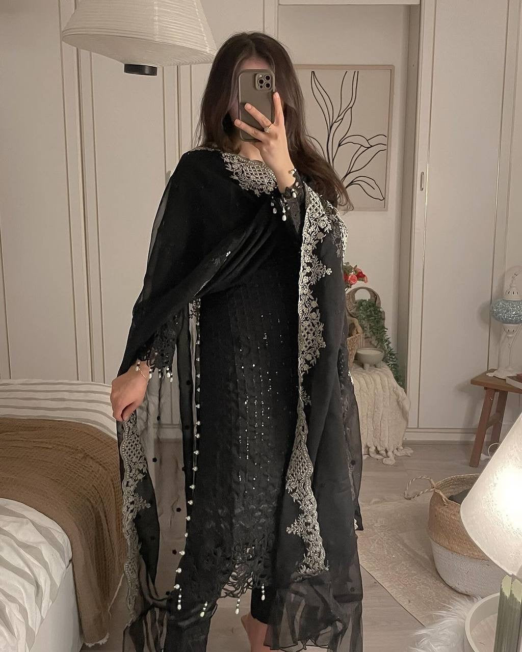 Party wear Black beauty dress | LUXURY EMPORIUM | HEAVY GEORGETTE