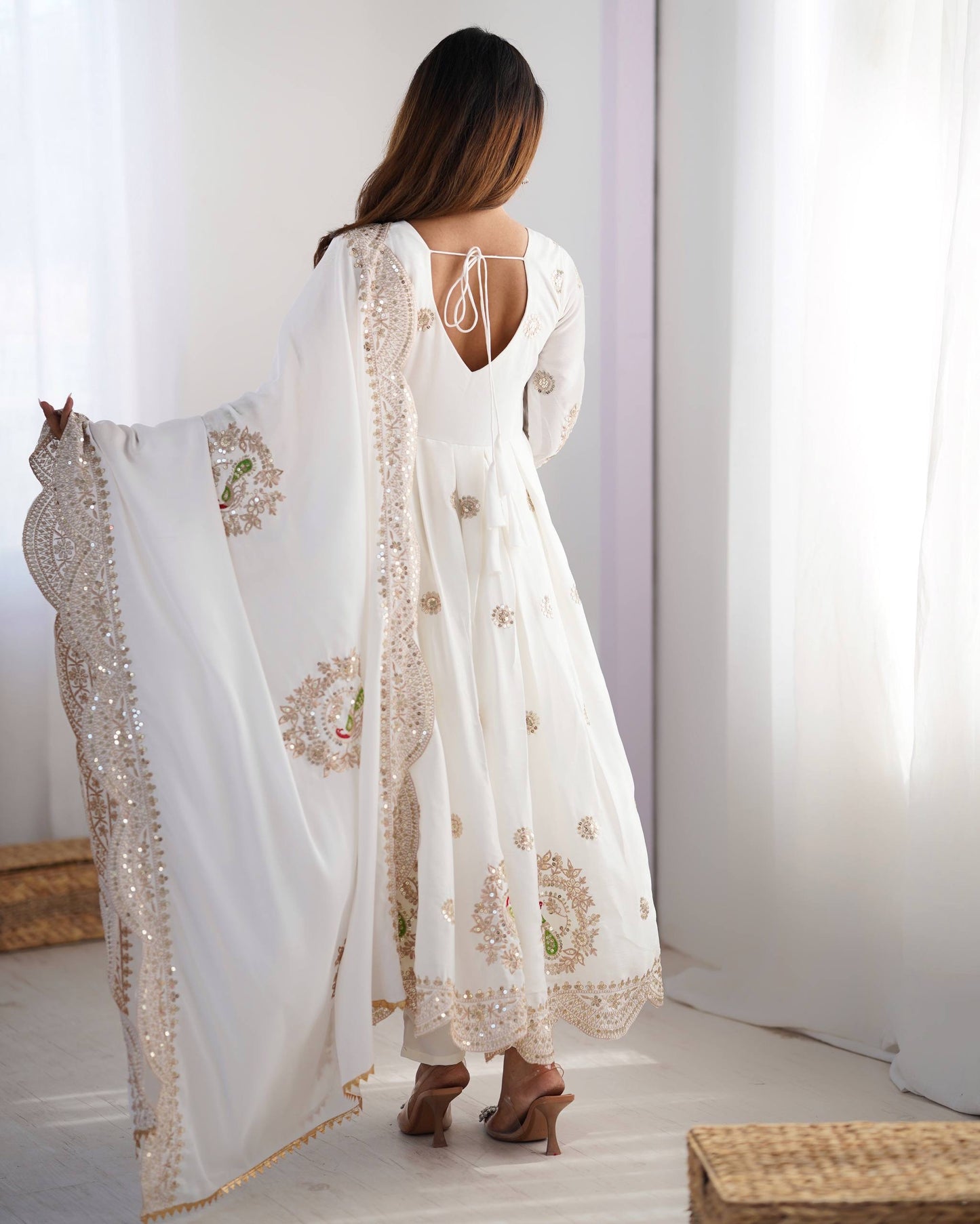 MASAKALI | LUXURYEMPORIUM |CHINON WITH EMBROIDERY SEQUENCE DESIGN WORK