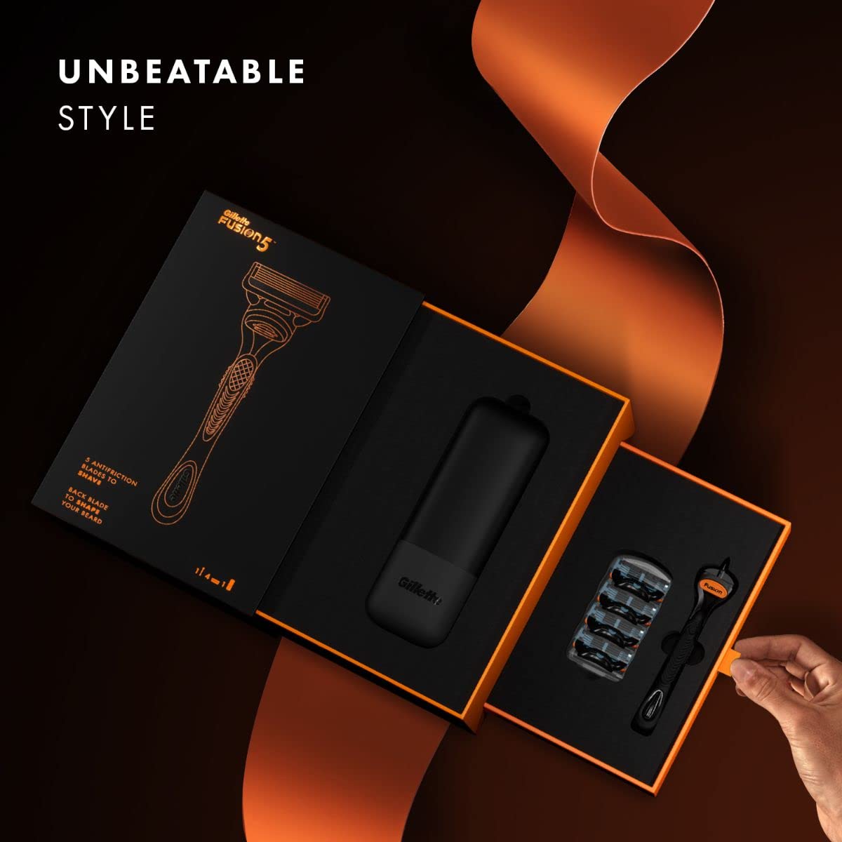 Gillette Fusion Premium Gift Set for Men | 1 Gillette Fusion Manual Handle, 4 Gillette Fusion Cartridges, 1 Travel Case Black