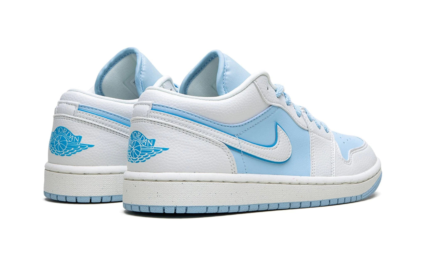 Air Jordan 1 Low Reverse Ice Blue