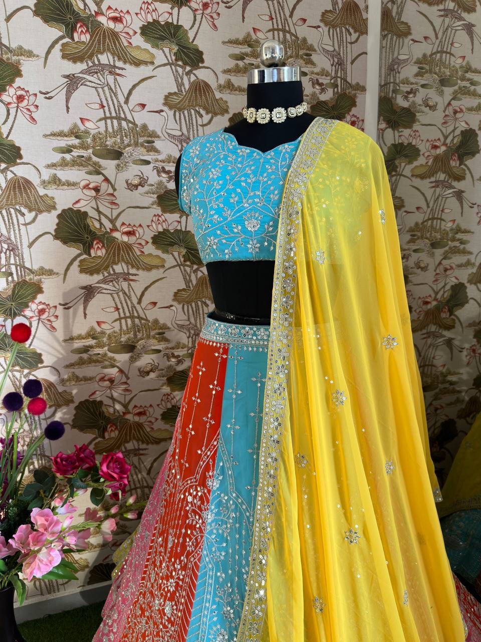 LEHNGA WITH EMBROIDERY SEQUENCE DESIGN| LUXURY EMPORIUM