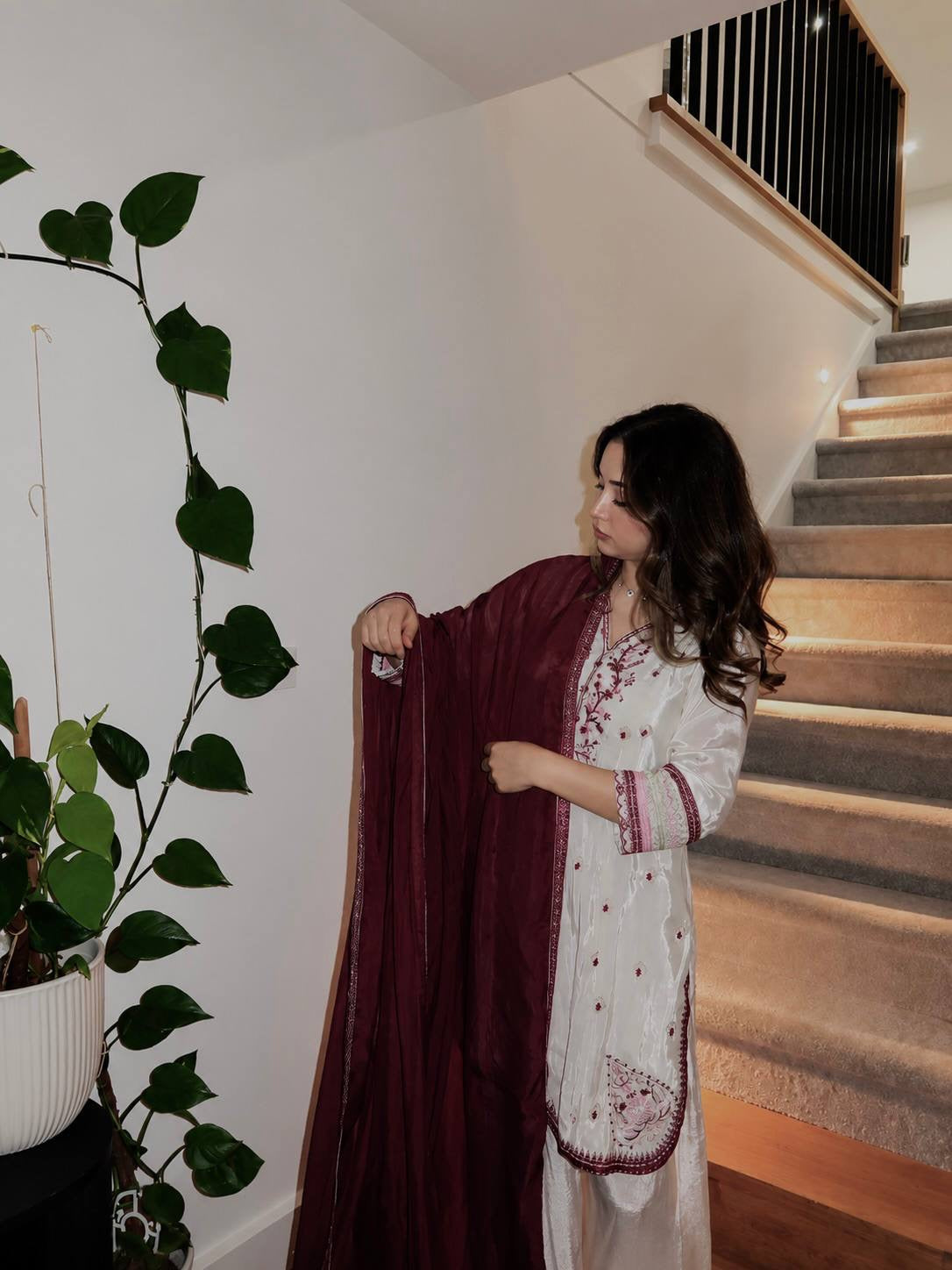 REHAT | FARSHI SET | Luxury Emporium | Fancy Top and Farshi |