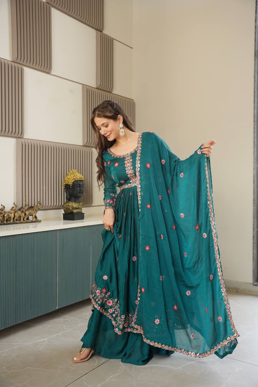 Jasmine| HeavyCrush embroidery | partywear| LUXURYEMPORIUM |