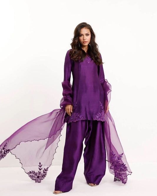 Rifat | LUXURY EMPORIUM | Natural crepe -PURPLE SHADE | FARSHI SALWAR KAMEEZ