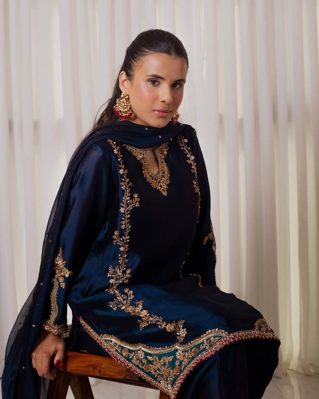 KalaJoda | Heavy Natural Crepe Silk With Moti Hand Work Full Hand Work With Sleeve| Luxuryemporium