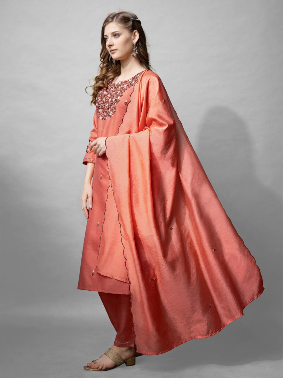 Manik wadrobe Cotton kurti pant and silk dupatta