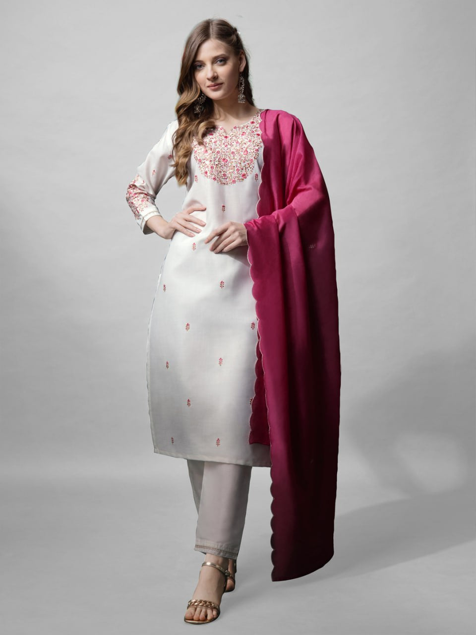Manik wadrobe Cotton kurti pant and silk dupatta