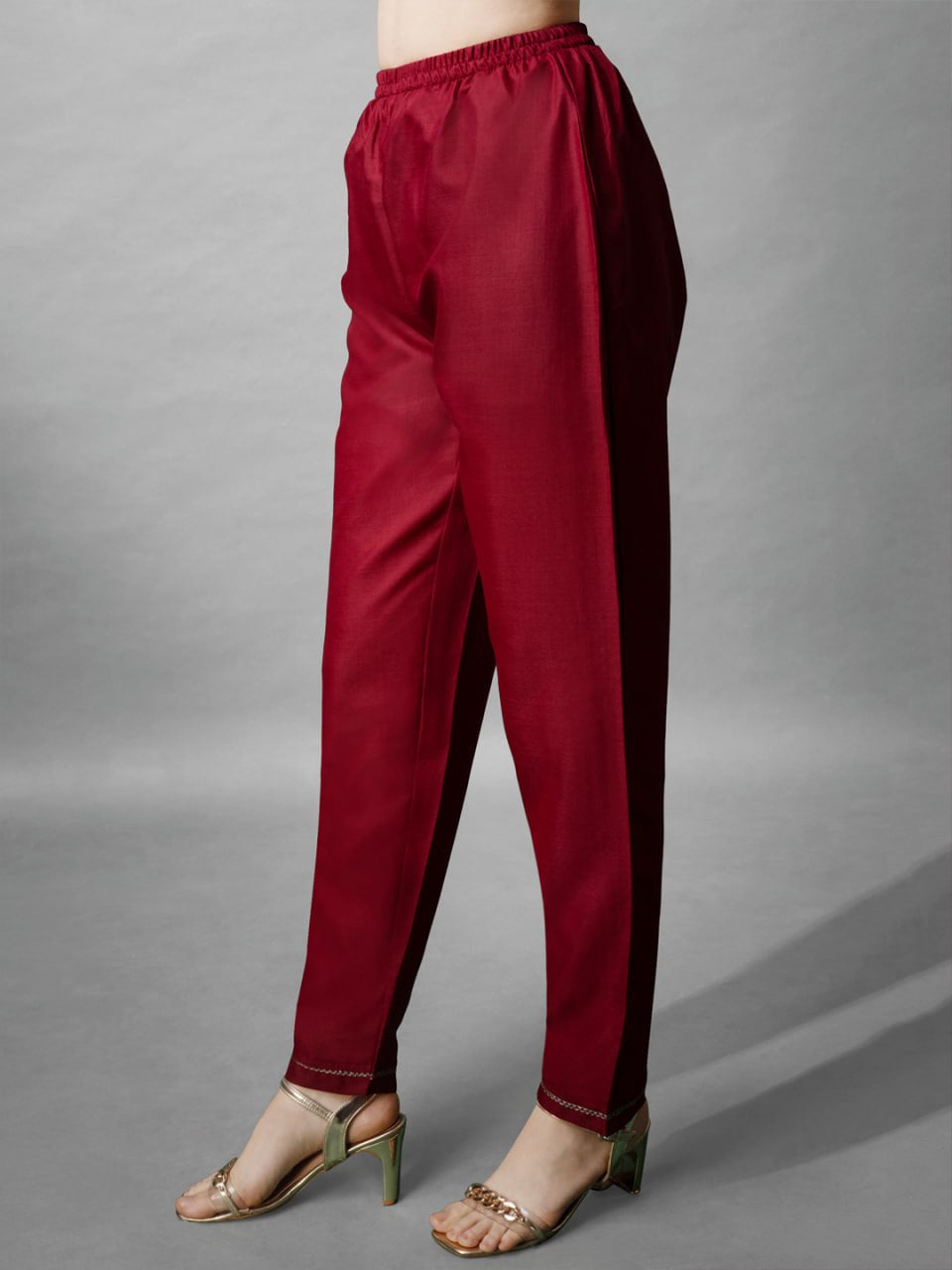 Manik wadrobe Cotton kurti pant and silk dupatta