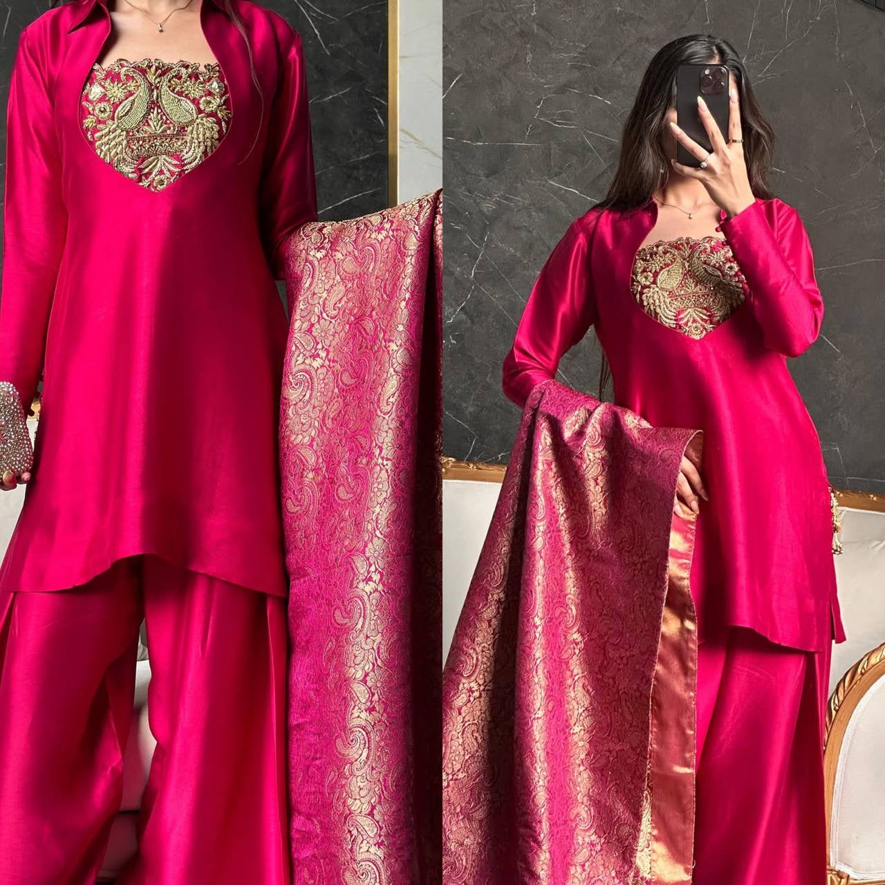 ✨ LUXURIOUS TRADITIONAL GLAMOUR ✨
Introducing our premium Heavy Malay Satin Silk Farshi Suit Set – where elegance meets sophistication.|Luxuryemporium