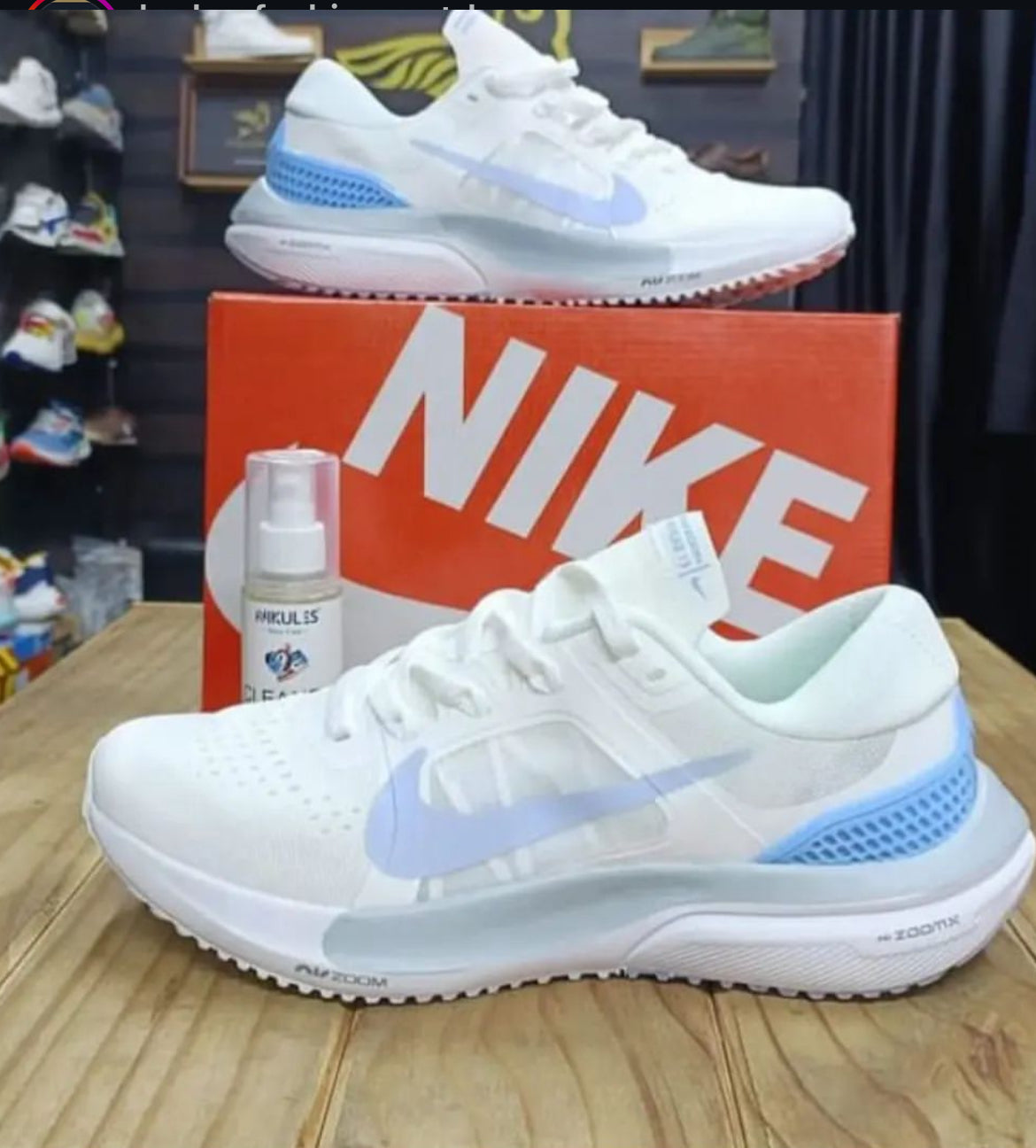 Men Nike Air Zoom Vomero 15 Shoe