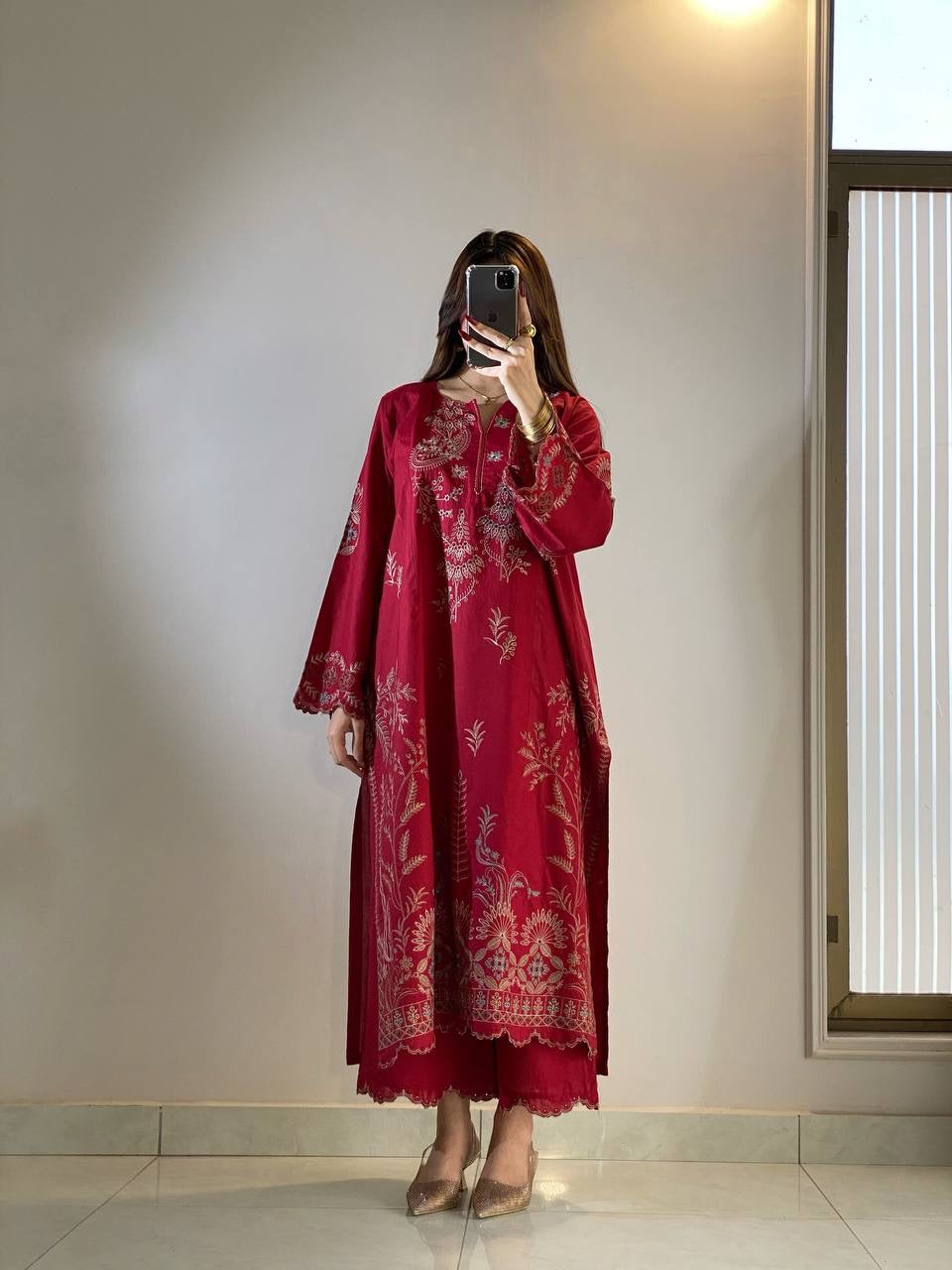Mul Chanderi Embroidered Palazzo Suit Set |  LUXURY EMPORIUM