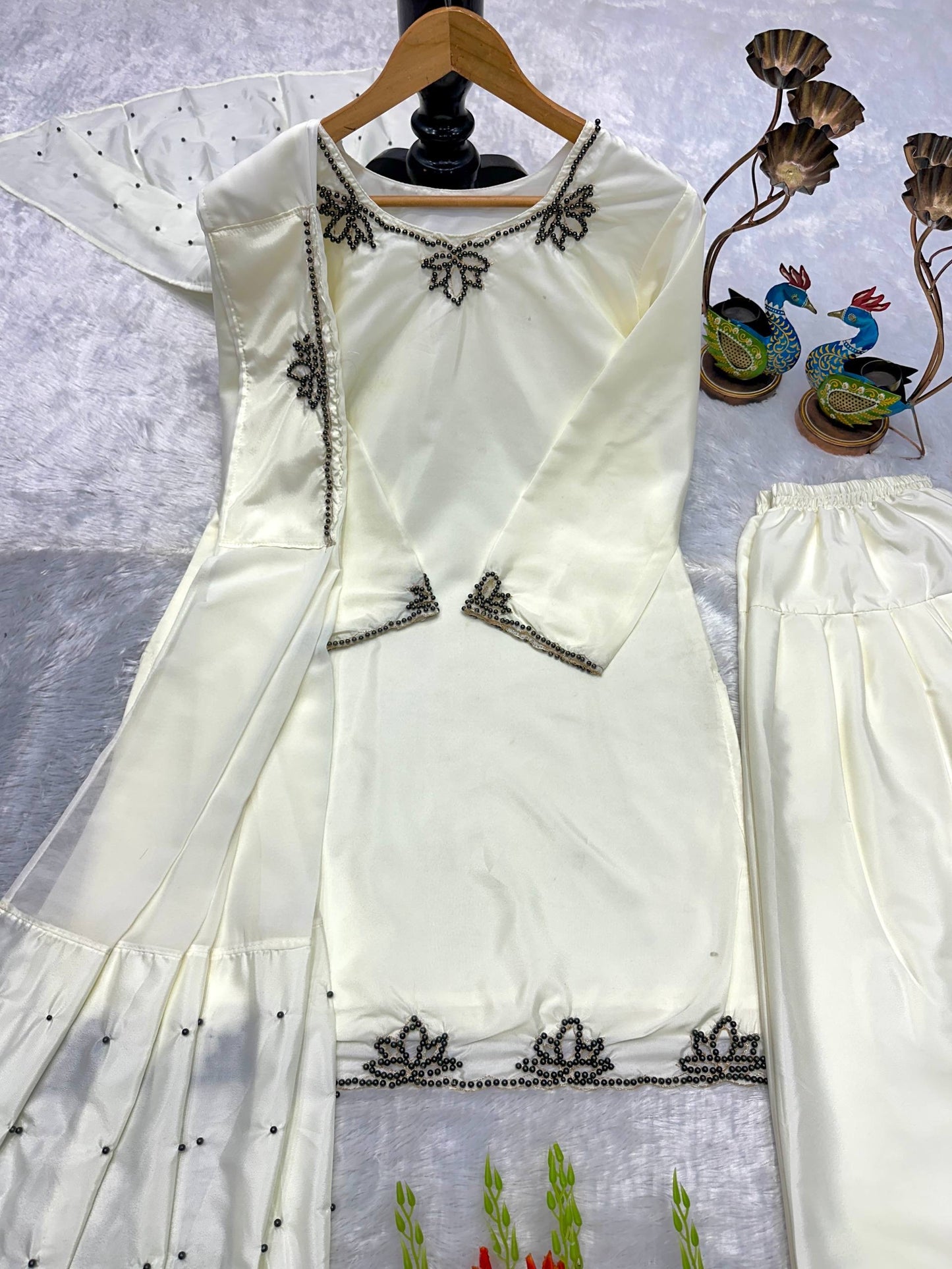 ✨ The Regal Pearl Affair ✨
Designer Embroidered Top, Farsi Salwar & Dupatta Set| LUXURY EMPORIM|