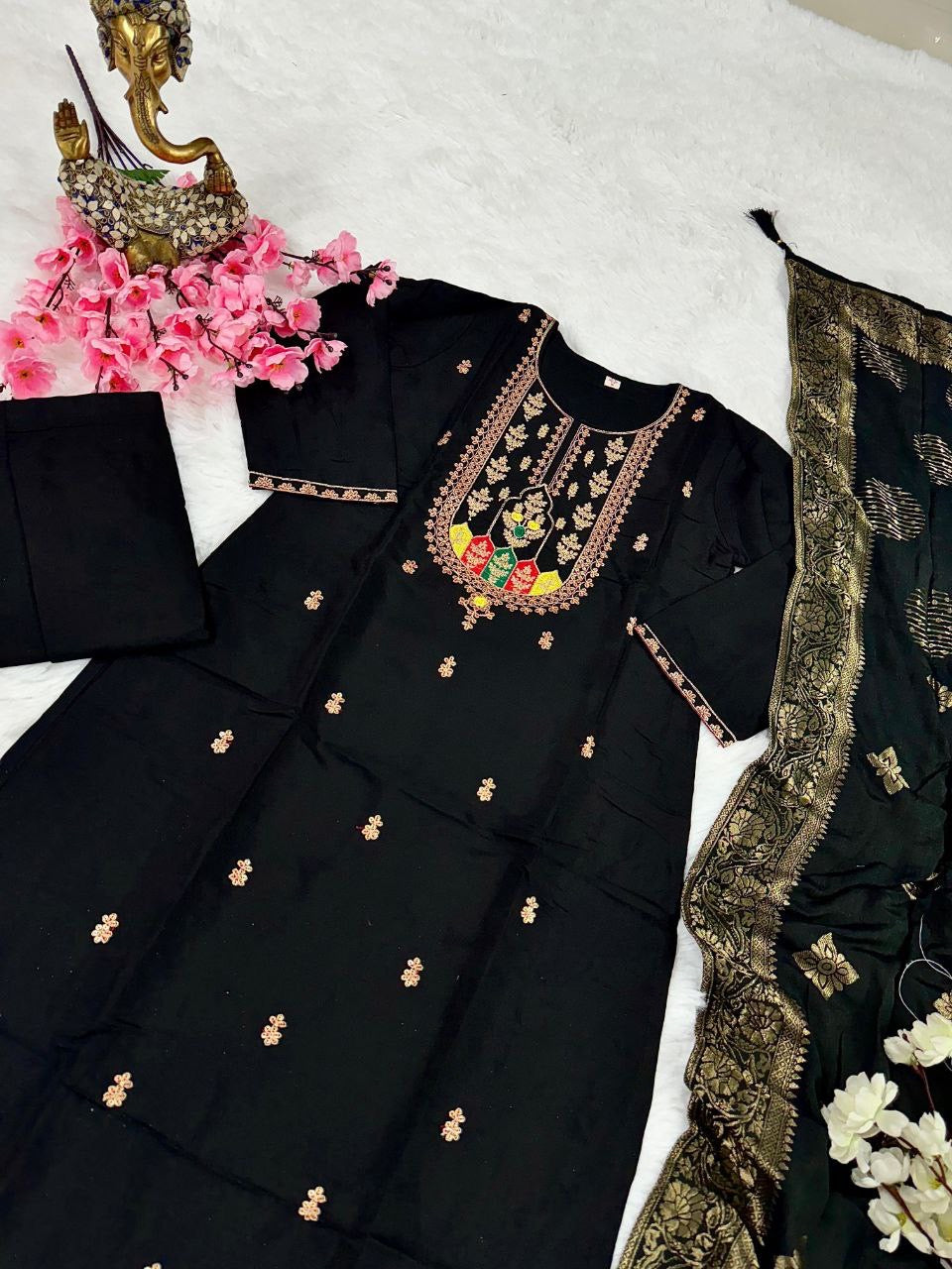 Chanderi suit with dupataa black
