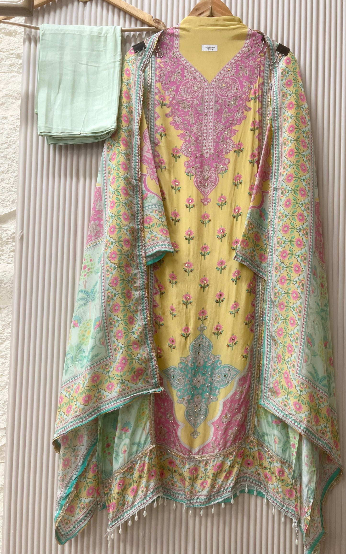 RUBAROO MUSLIN | UNSTITCHED SUIT WITH PASTEL SHADES | LUXURY EMPORIUM
