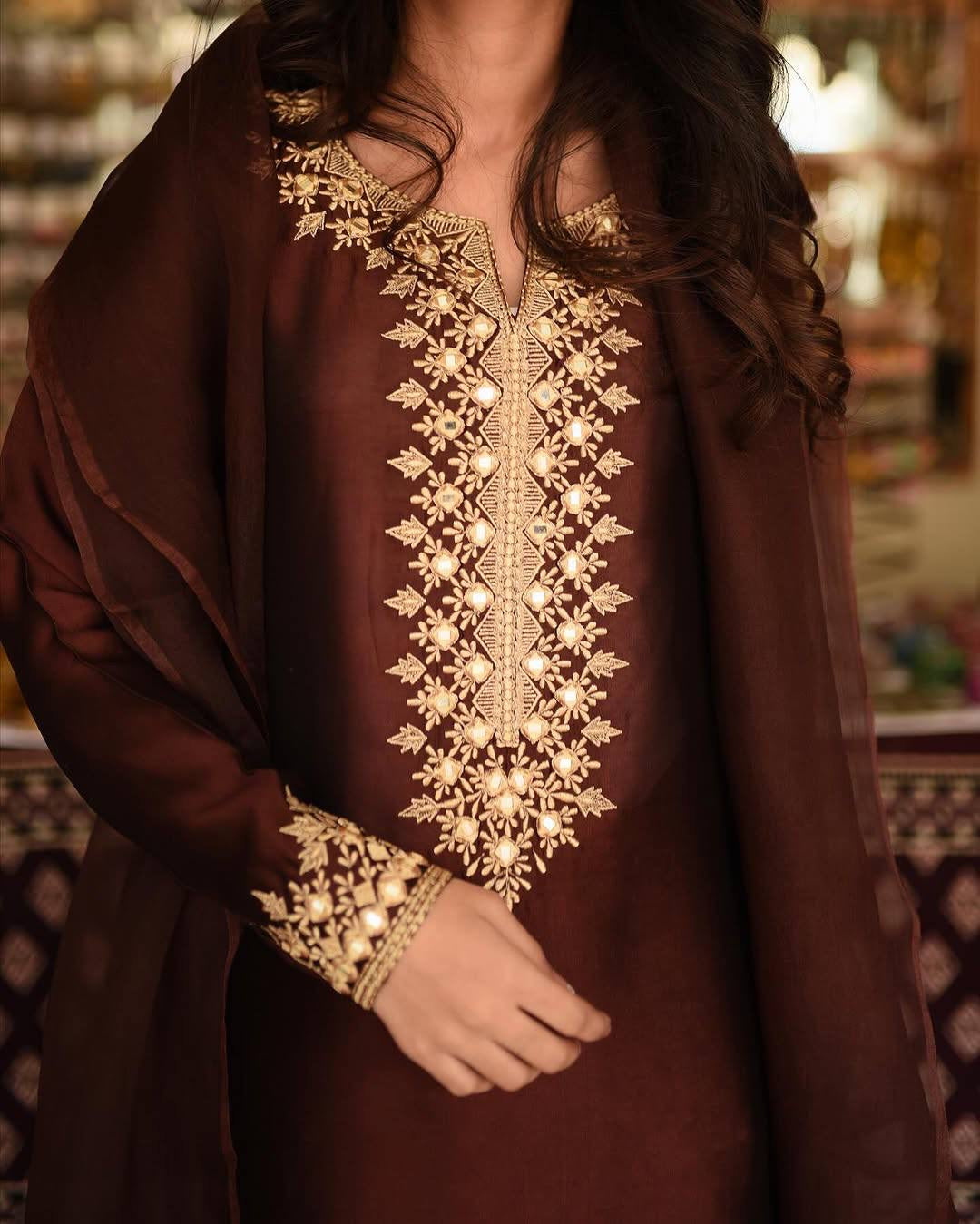PAHAARAN | beautiful JIMMI CHHOO FABRIC | LUXURY EMPORIUM
