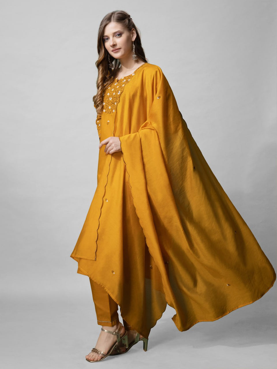Manik wadrobe Cotton kurti pant and silk dupatta
