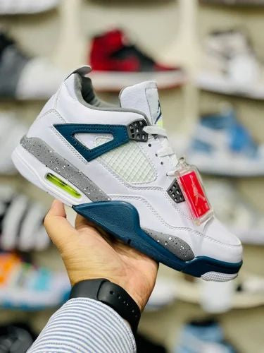 Nike air Jordan Retro 4