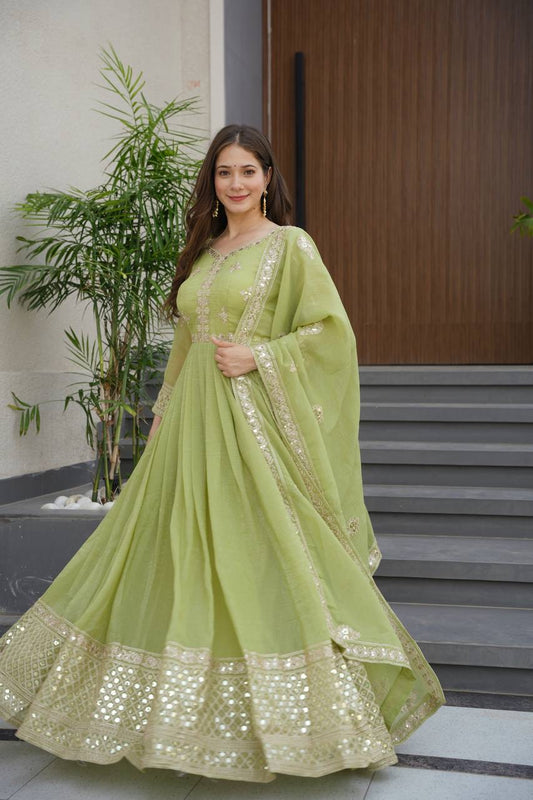 Luxuryemporium | SUTLEJ| HEAVY CRUNCH CRUSH SILK | embroidery | partywear classy suit