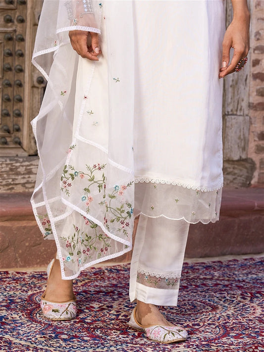 Vamika Nx Rooh Vol 7 Rayon Lakhnawi Kurti With Bottom Full Catalog Available At Wholesale Rate.