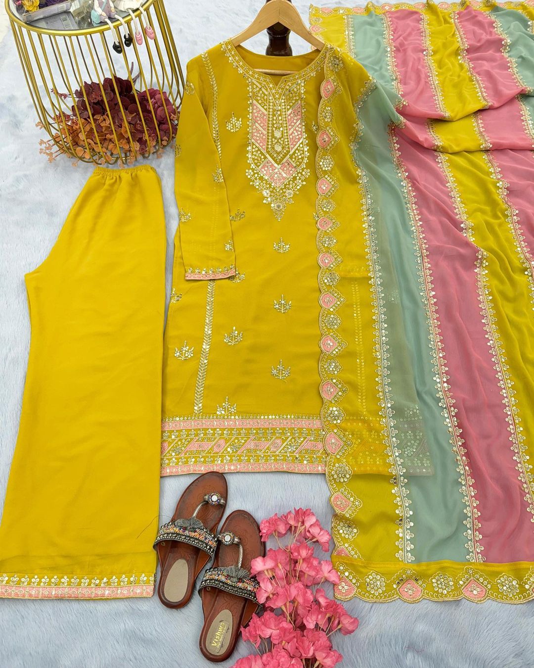 Georgette Pakistani Salwar Kameez Collection Full Catalog Available